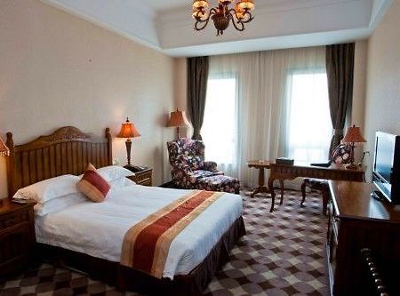 Century Tehall Grand Hotel Tianjin Habitación foto